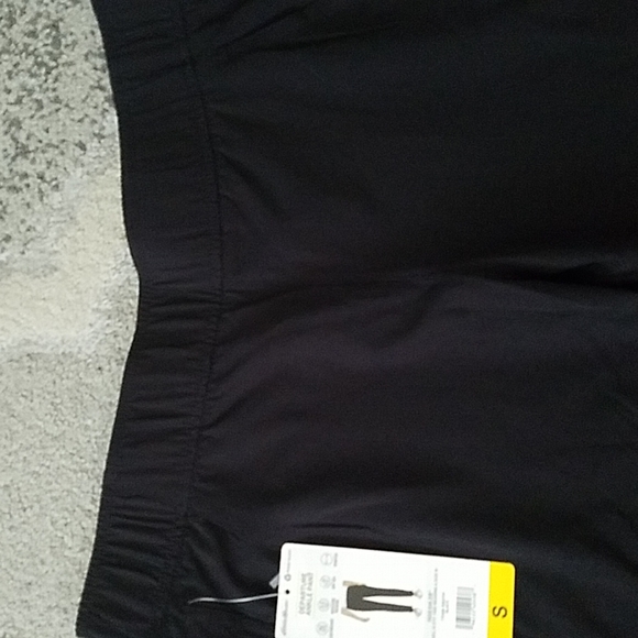 Eddie Bauer Departure Ankle Pant - Picture 2 of 16